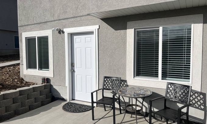 Tooele Apartment | Perfect Little 2 Bedroom Basement apartment