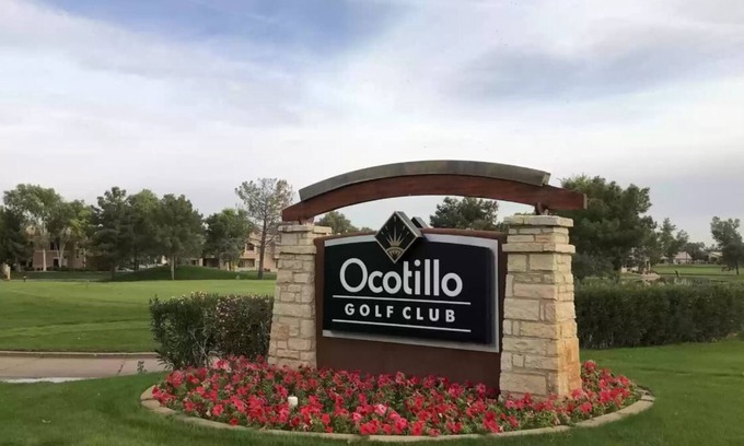 Ocotillo Condo | PERFECT location on Golf Course & Lake