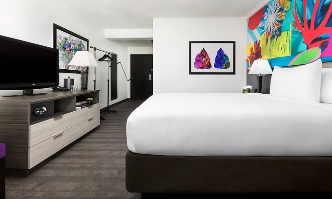 Lower Allston Hotel | Perfect Location! Pets Allowed, Parking, Near Boston College