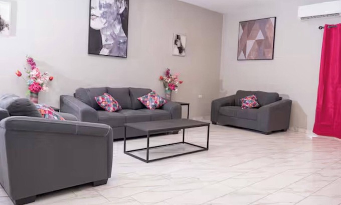 San Miguel House | Perfect Luxurious 4-bedroom house in delightful San Miguel with AC and pool
