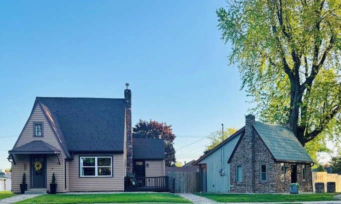 Wisconsin Dells House | Perfect peaceful getaway! Three blocks from downtown! WiFi, large fenced yard.