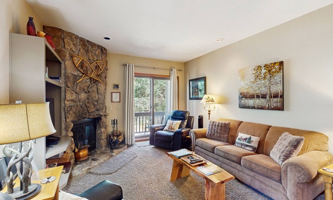Purgatory Condo | Perfect perch near the mountain with great view, fireplace, balcony & WiFi
