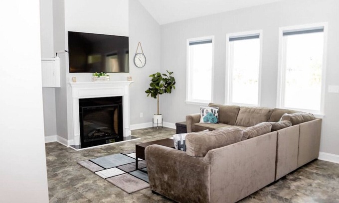 Greenville House | Perfect Private Getaway by ECU