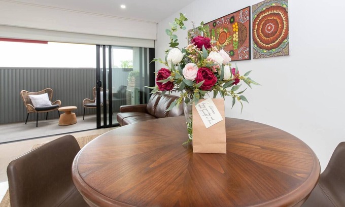 Prospect Apartment | Perfect Prospect Among Citys Dining Hotspots