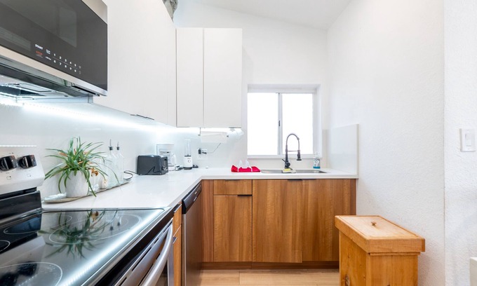 Westchester Apartment | Perfect space big kitchen