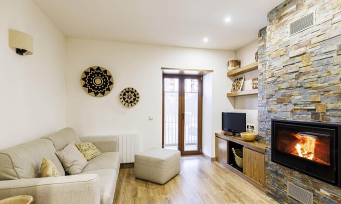Puigcerda Apartment | Perfect space in Puigcerdà, La Cerdanya