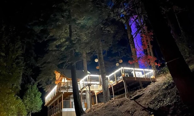 Springville House | Perfection: Private Giant Sequoias, 100 Mile Views
