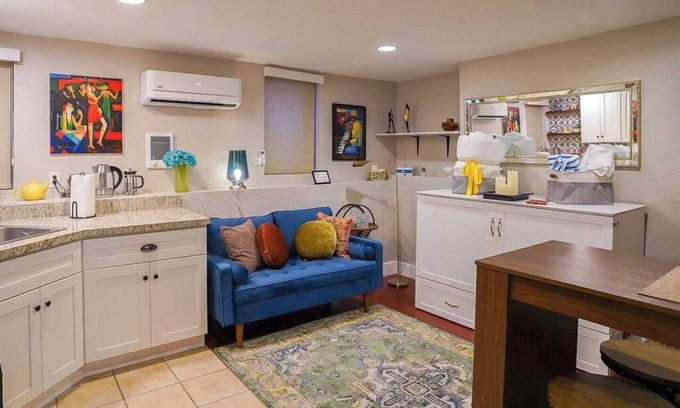 Central City Apartment | Perfectly Darling Downstairs Studio with Amenities