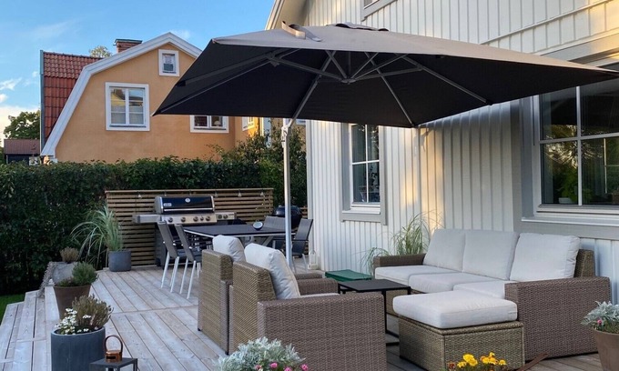 Ektorp House | Perfectly located 4 bedroom 8 bed house close to ocean and city center