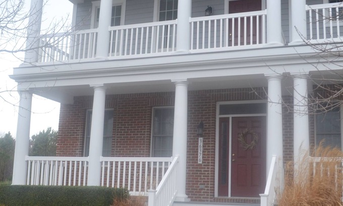 Sun Ridge House | Perfectly located Beach Getaway - Bayside Resort