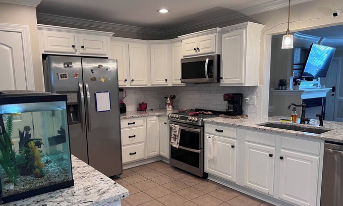 Greenville House | Perfectly located home!