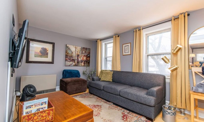 Old North End Apartment | Perfectly Located Private Apartment