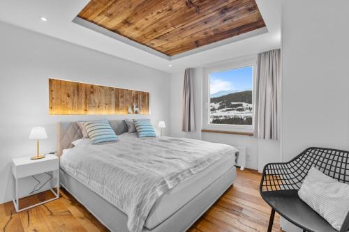 Tavanasa Apartment | Perfekte Aussicht mit Poolbereich in Skiregion