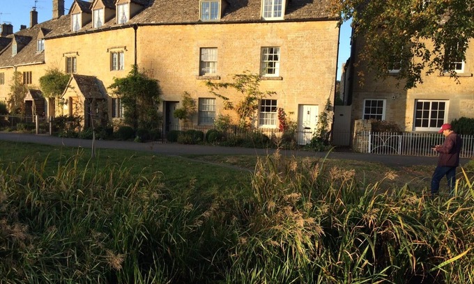Lower Slaughter Cottage | Period cottage in idyllic riverside location in prime Cotswolds village