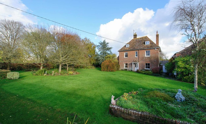 Milborne Saint Andrew Other | Period Farmhouse With Large Garden In Village Location