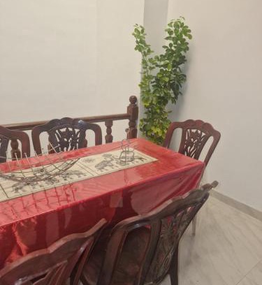 Moratuwa House | Perivale Budget Stay