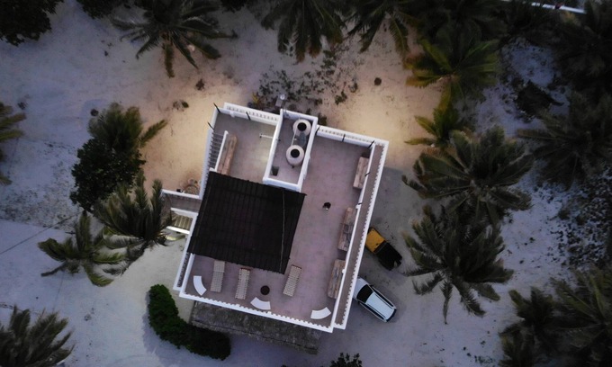 Xcalak Apartment | Permit- Beachfront Apartment (6 guests), Level 1