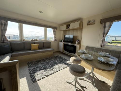 Perranporth Ski Chalet | Perranporth Coastal Retreat