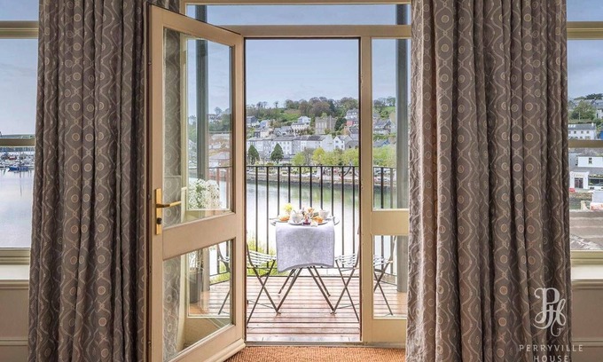 Kinsale House | Perryville House