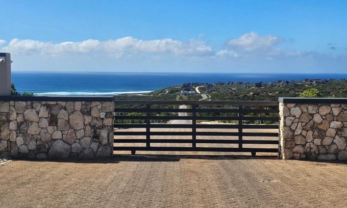 Still Bay Apartment | Pervinca al Mare