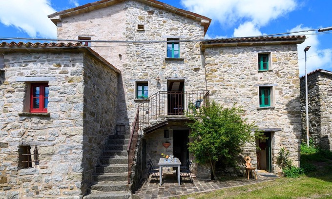 Montecopiolo Apartment | Pet friendly apartment