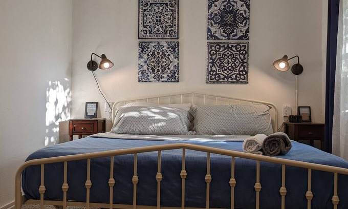 Fort Worth Apartment | Pet Friendly 2nd Floor Apt in Historic Southside