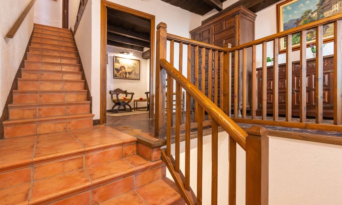 Rupit I Pruit Apartment | Pet-Friendly Apartment 'Can Lo 3' with Mountain View & Wi-Fi