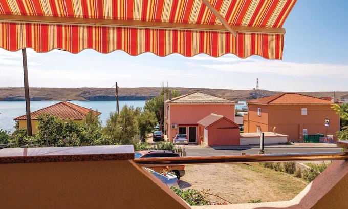 Dinjiska Apartment | Pet friendly apartment in Dinjiska