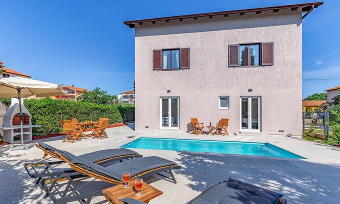 Medulin Apartment | Pet friendly apartment in Madulin