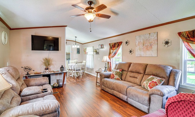 Corbin House | Pet-Friendly Corbin Vacation Rental ~ 4 Mi to Town