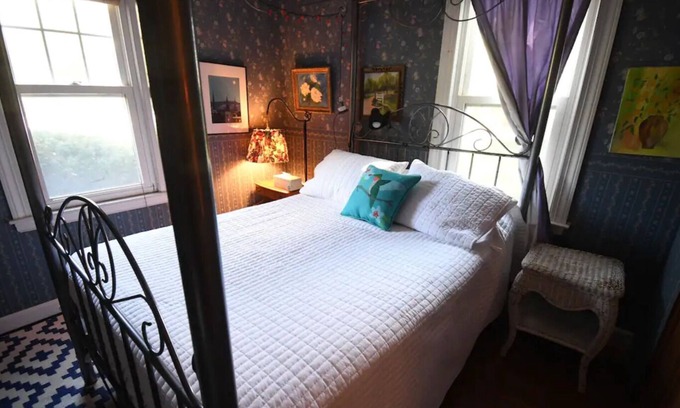 Williamstown House | Pet friendly, cozy, modest cape, two bedrooms