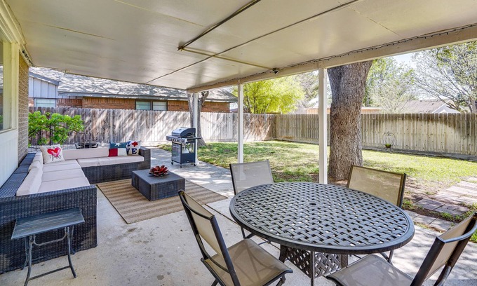 Fort Stockton House | Pet-Friendly Fort Stockton Vacation Rental w/ Yard
