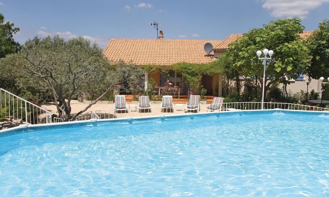 Puy-Saint-Martin House | Pet friendly home in Puy Saint Martin