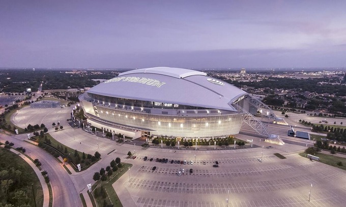 South Arlington House | Pet Friendly Home! 7 minutes from AT&T Stadium and Globe Life Field!