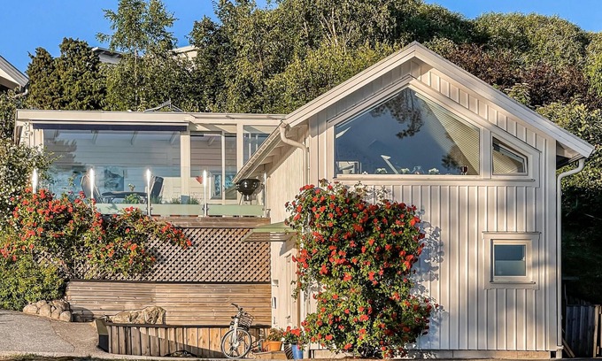 Alingsas House | Pet friendly home in Alingsås with WiFi