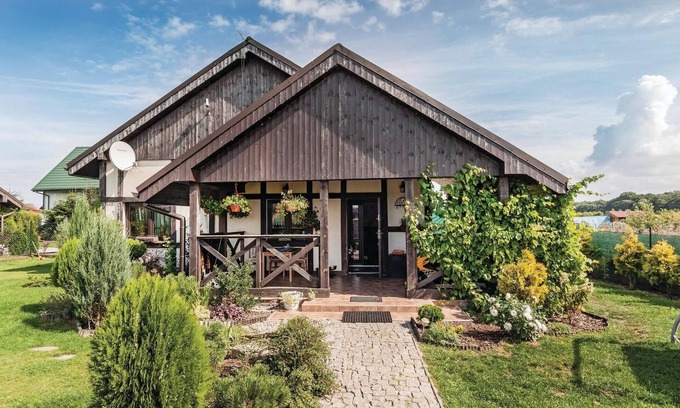 gmina Bedzino House | Pet friendly home in Bedzin with WiFi