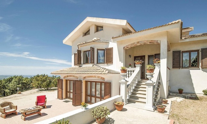 Northern Sardinia House | Pet friendly home in Sennori -SS-