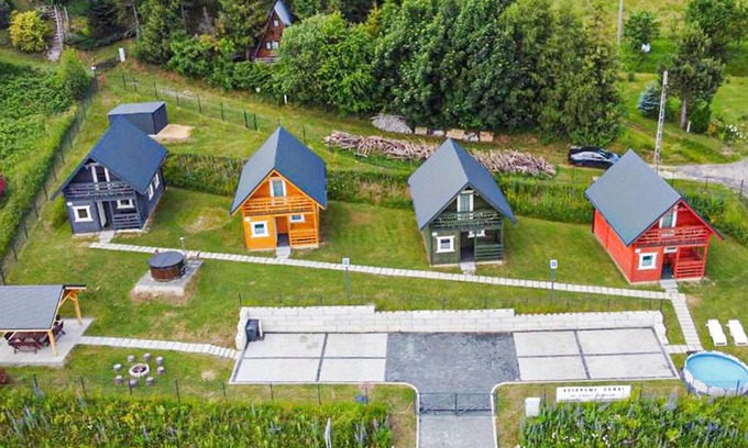 Milowka House | Pet friendly home in Laliki with outdoor swimming pool