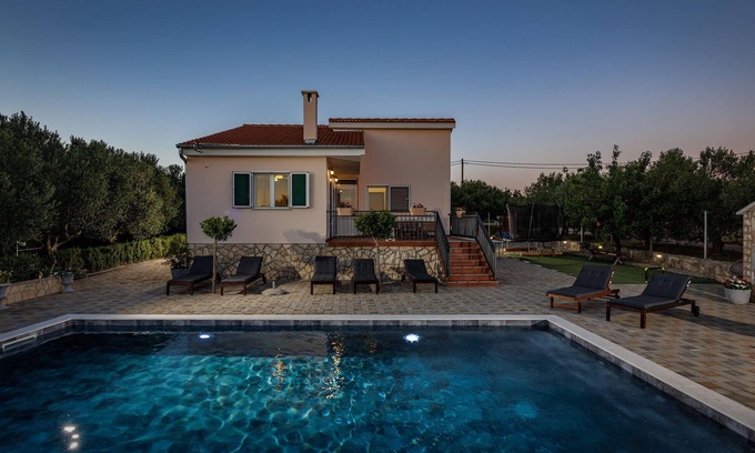 Polaca House | Pet friendly home in Polaca