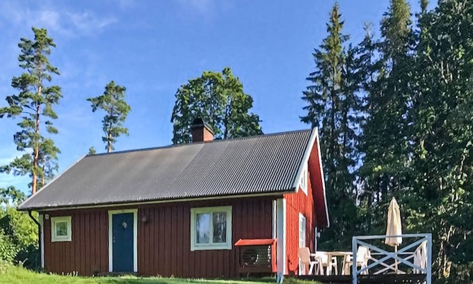 Rydaholm House | Pet friendly home in Rydaholm with WiFi