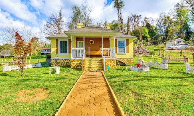 Fieldale House | Pet-Friendly Home w/Grill & Porch in Martinsville