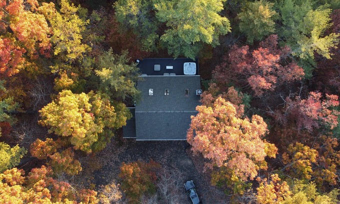Basye Cabin | Pet Friendly, Hot Tub, Grill, Fire Pit, Bryce Resort, Golfing, Hiking
