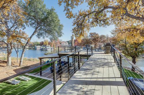 Granite Shoals House | Pet-Friendly Lake LBJ Retreat with Deck and Hot Tub!