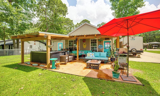 Cherokee County House | Pet-Friendly Lakefront Getaway w/Hot Tub!
