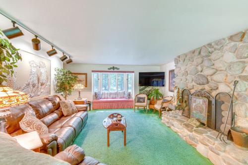 Palmyra House | Pet-Friendly Lebanon Vacation Rental on 6 Acres!