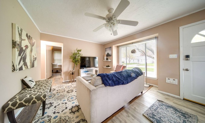 Mayfield Heights Cottage | Pet-Friendly Mayfield Heights Vacation Rental!