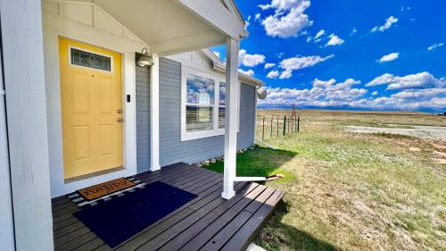 Fairplay House | Pet Friendly Mountain Getaway with Hot Tub Near Breckenridge