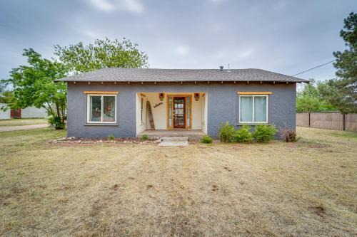 Haskell House | Pet-Friendly North Texas Home with Spacious Yard!
