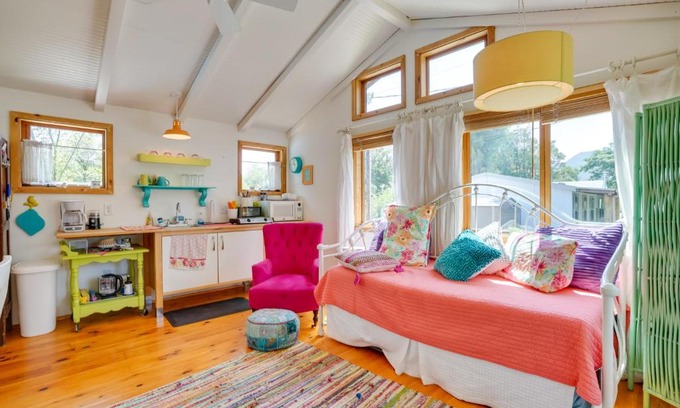 Patagonia Apartment | Pet-Friendly Patagonia Apt about 12 Mi to Wineries!