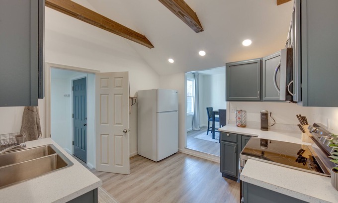 Lebanon House | Pet-Friendly Pennsylvania Retreat w/Fire Pit!